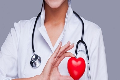 Pregled interniste/EKG/ uz srca/uz abdomena/uz štitaste žlezde. Akcija
